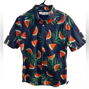 Men’s Size Small Shirt